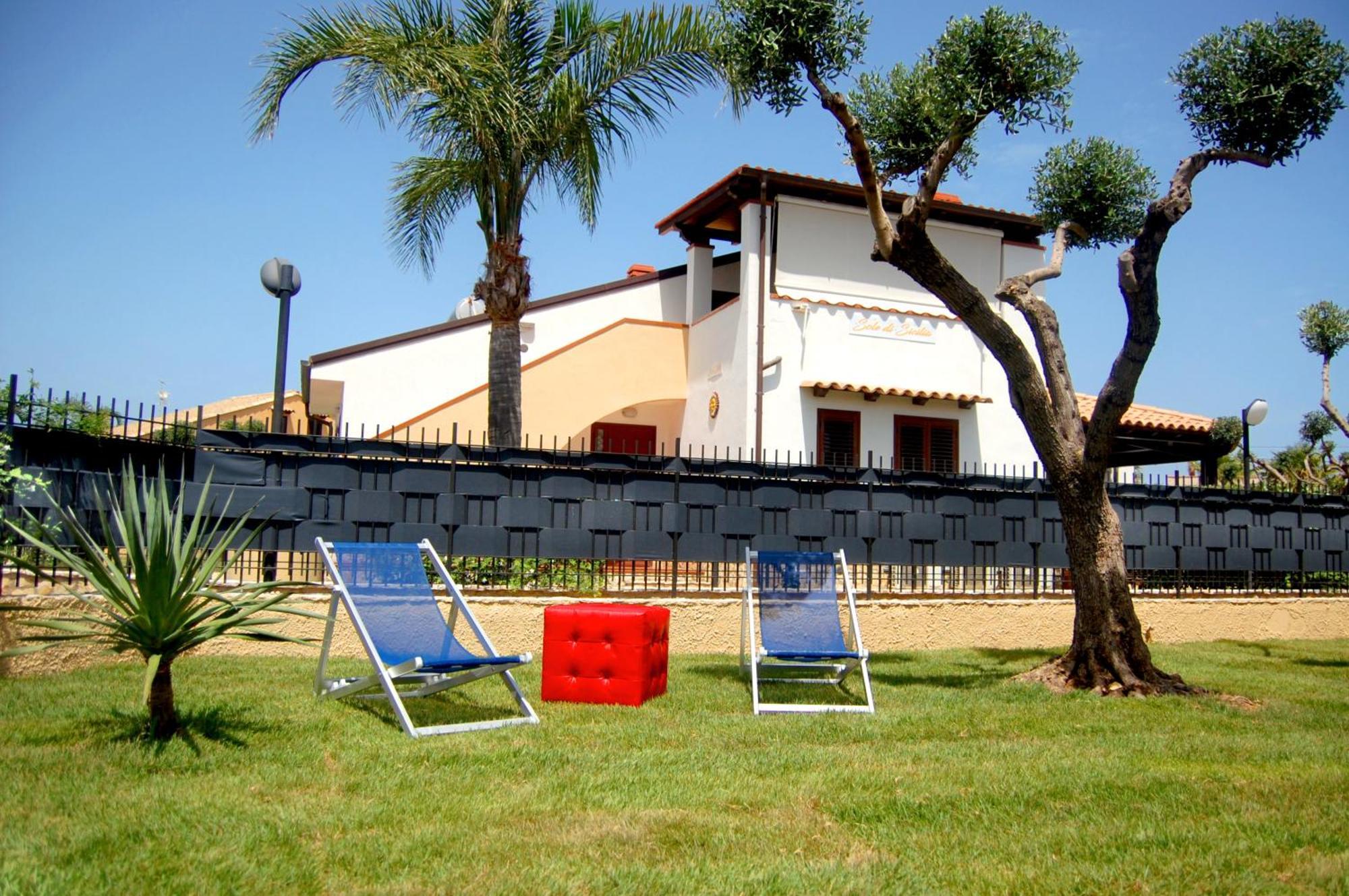 Sole Mare Deluxe Villa Кампофеличе ди Рокела Стая снимка