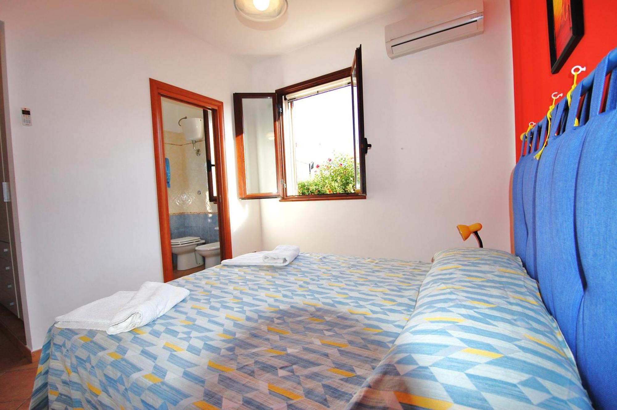 Sole Mare Deluxe Villa Кампофеличе ди Рокела Екстериор снимка