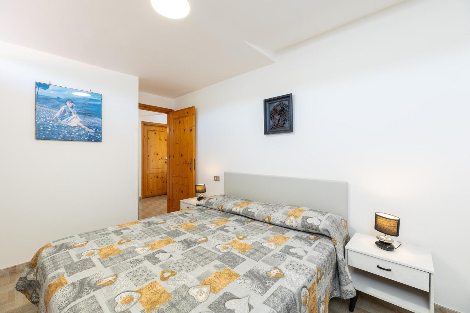 Sole Mare Deluxe Villa Кампофеличе ди Рокела Екстериор снимка