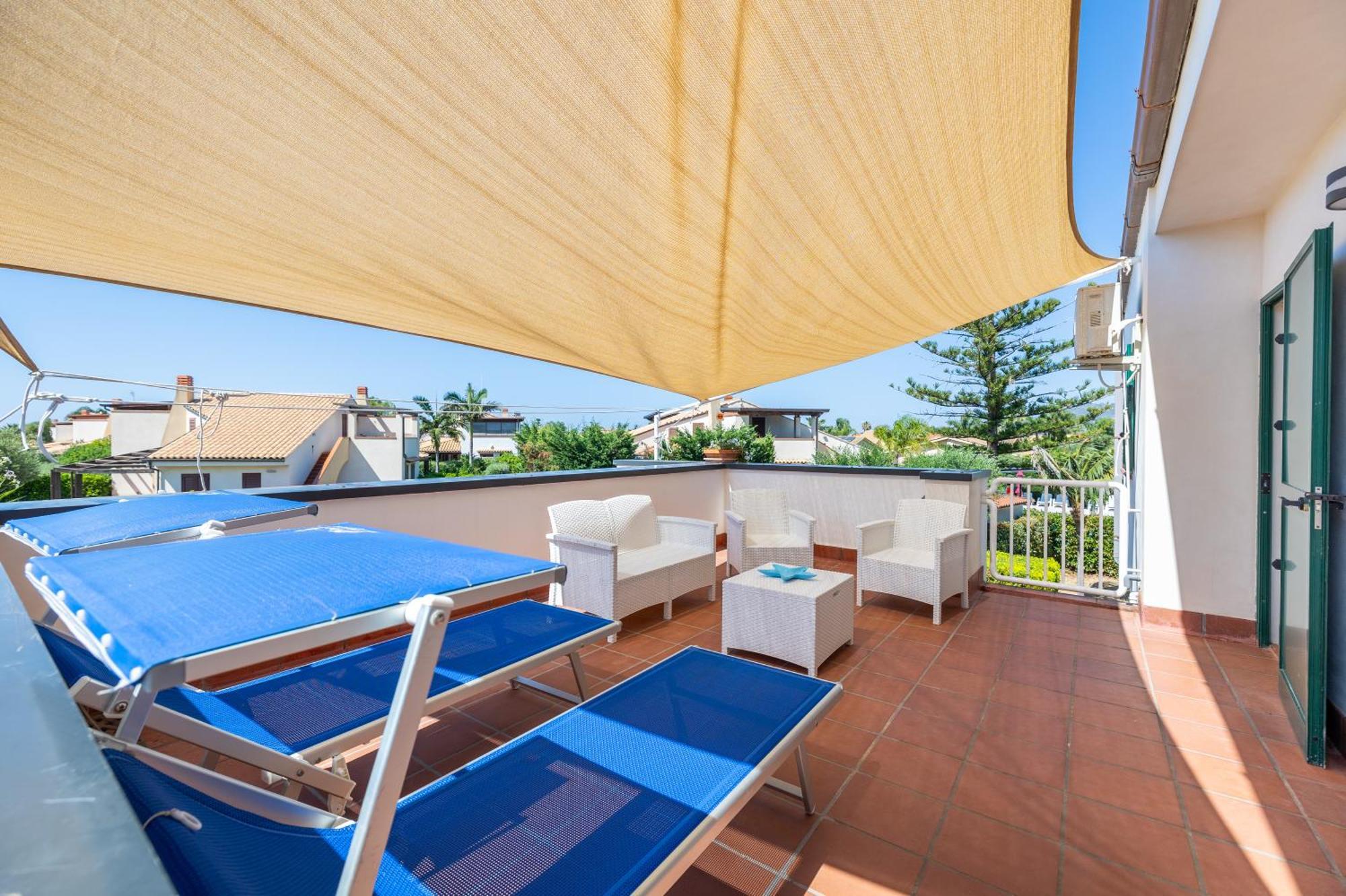 Sole Mare Deluxe Villa Кампофеличе ди Рокела Екстериор снимка