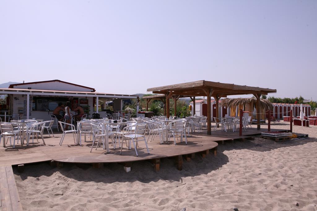 Sole Mare Deluxe Villa Кампофеличе ди Рокела Екстериор снимка