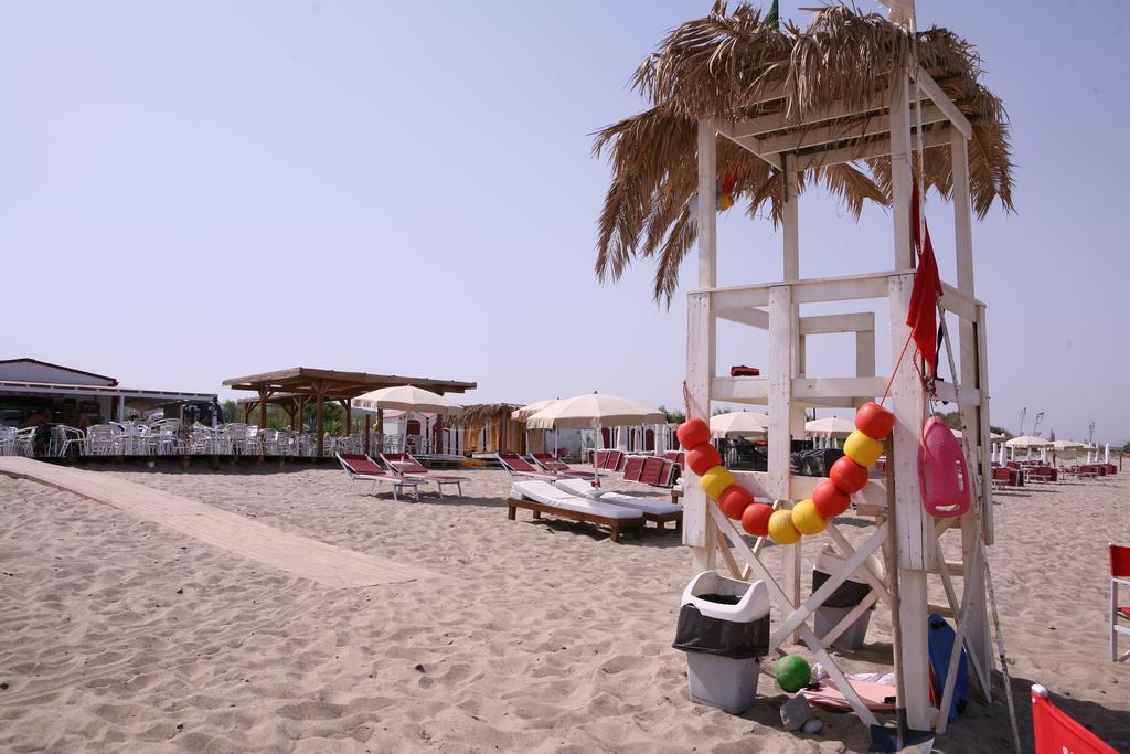 Sole Mare Deluxe Villa Кампофеличе ди Рокела Екстериор снимка